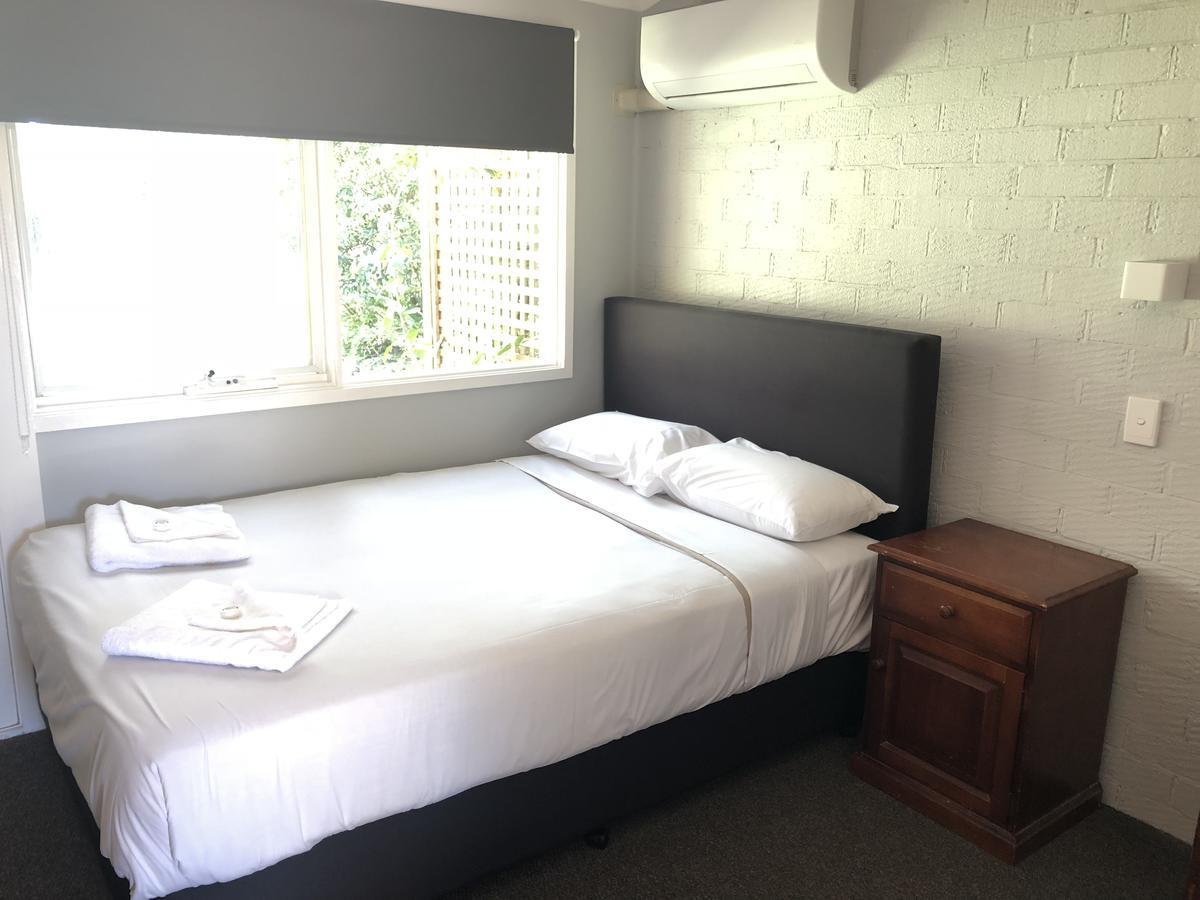 Bateau Bay Hotel מראה חיצוני תמונה